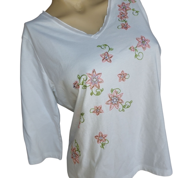 Christopher And Banks 3/4 Sleeve White Shirt Floral Embroidery Lace Collar XL - Picture 13 of 16